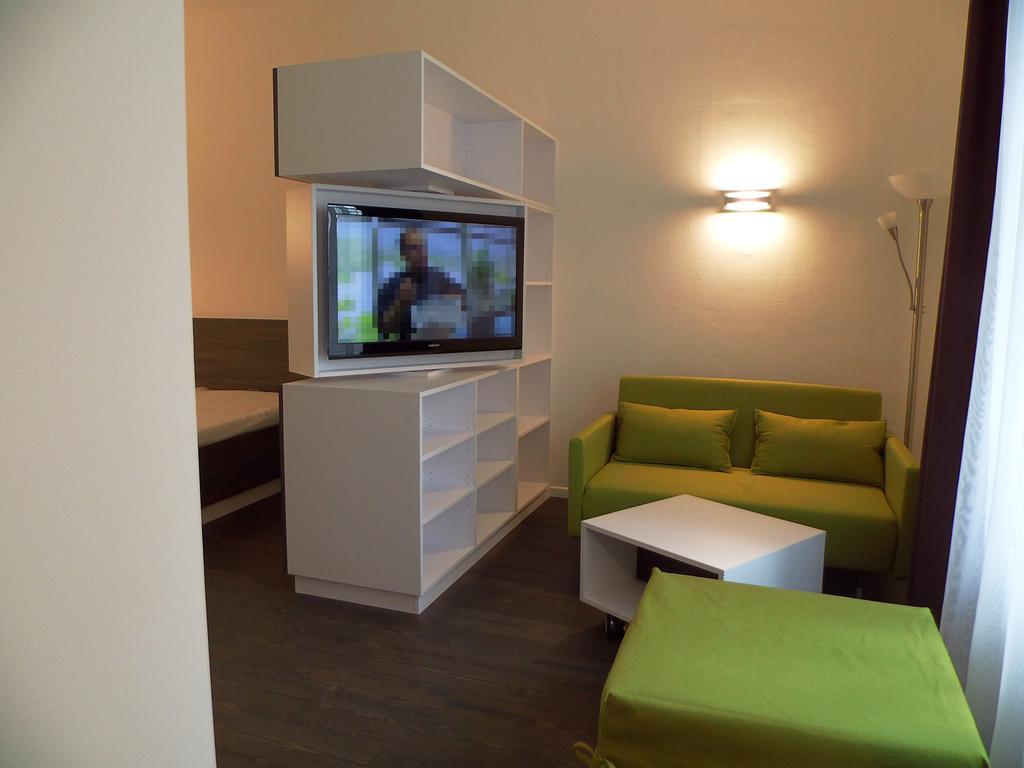 Boardinghaus Weinberg Campus Aparthotel Halle  Quarto foto